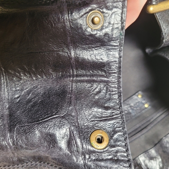 Kate Landry Black Croc Embossed Leather Handbag - Picture 9 of 10